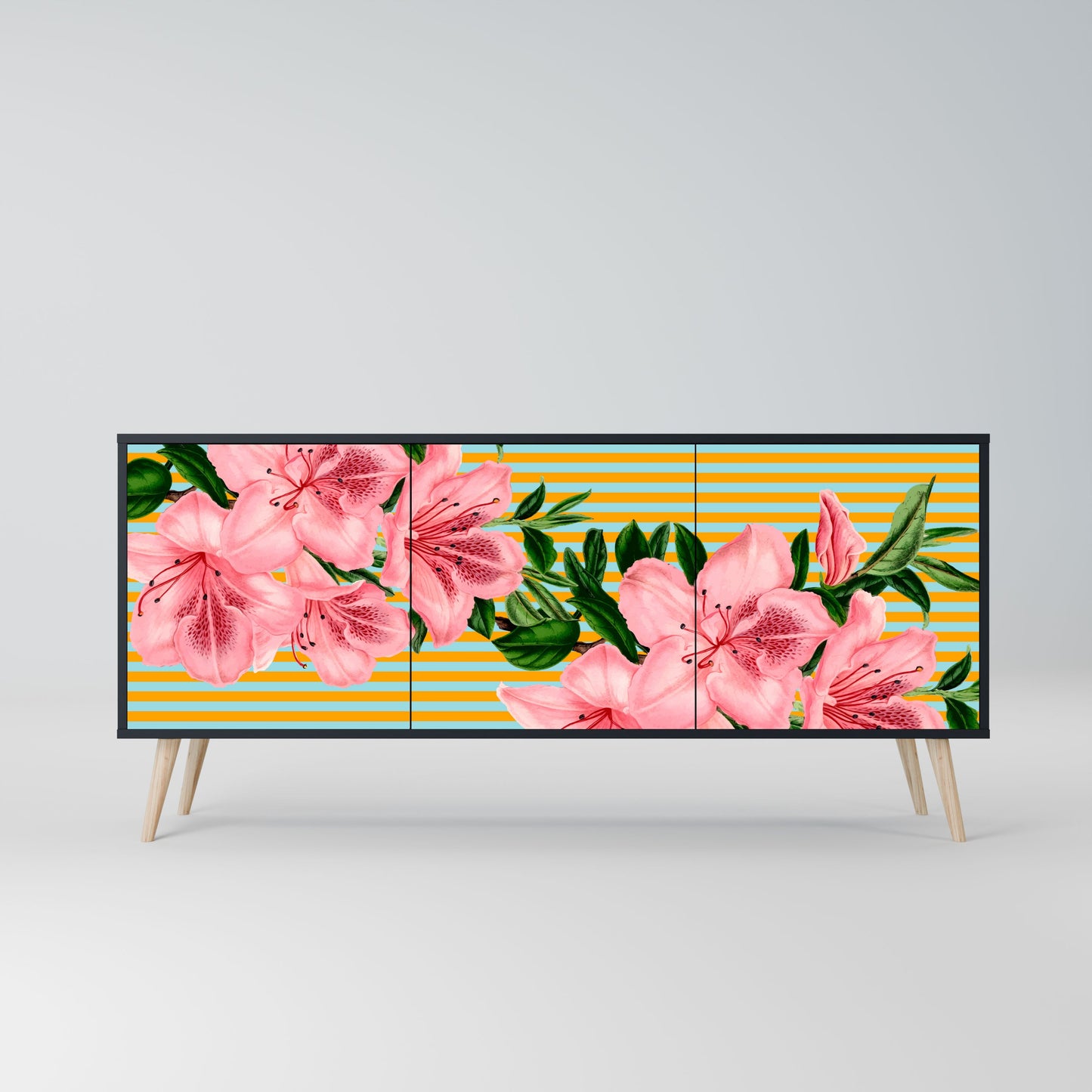 Credenza FRAGILE BEAUTY a 3 ante in finitura nera