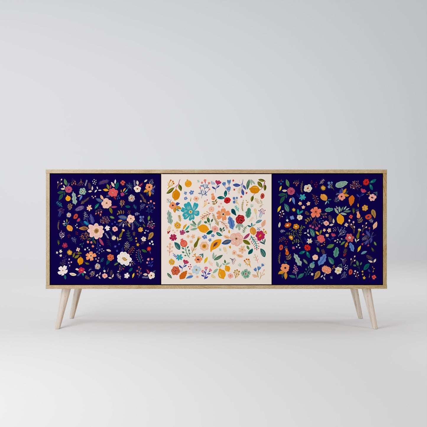 Credenza a 3 ante FLORAL COMBINATION in effetto rovere