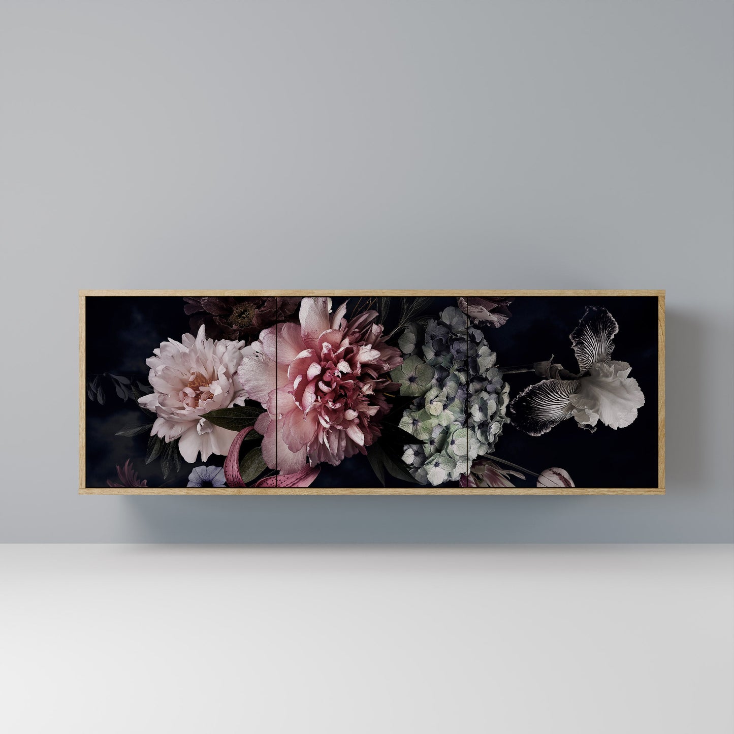 PURE BLOSSOM 3-Door Sideboard in Oak Effect