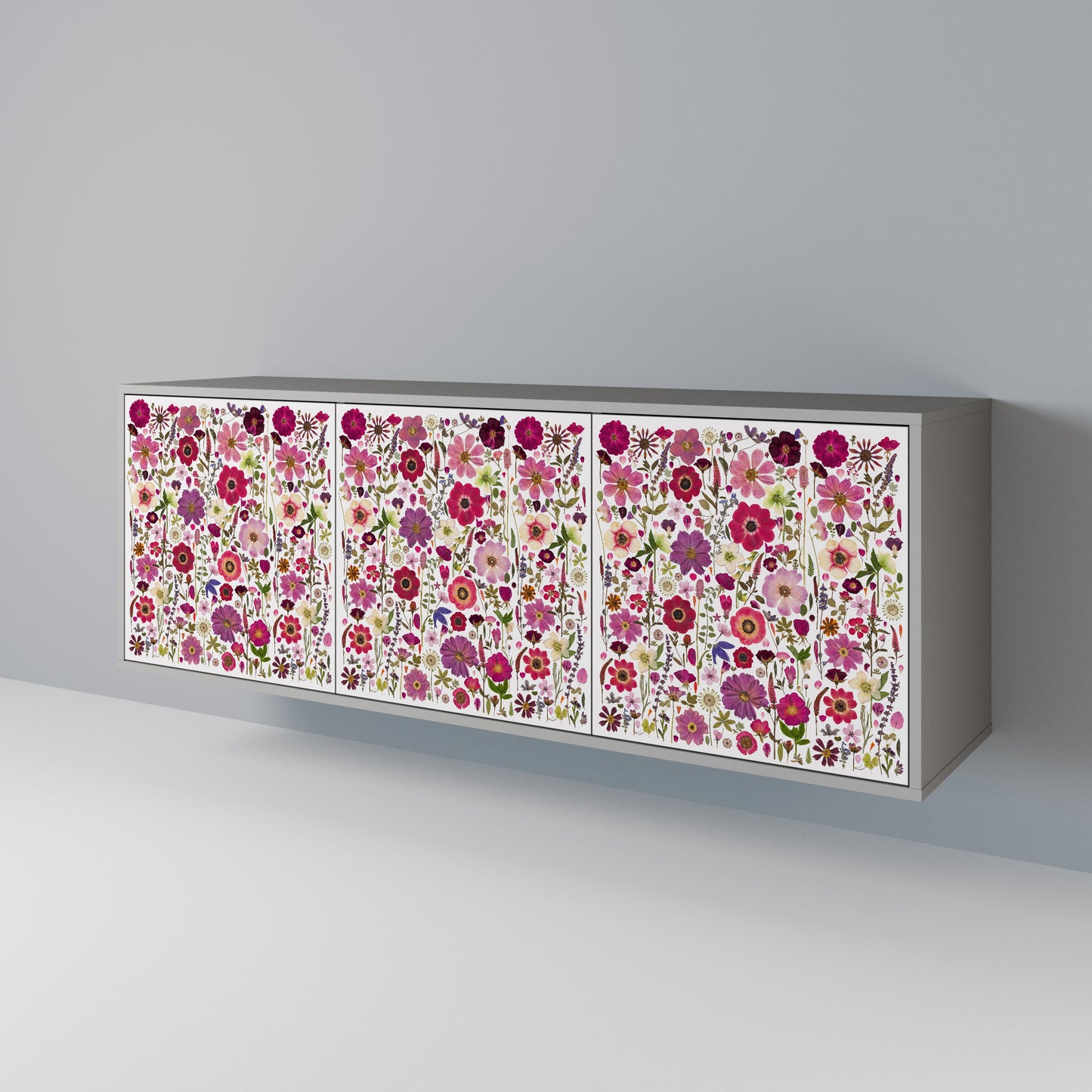 PETAL GARDEN 3-Door Sideboard in Grey Finish