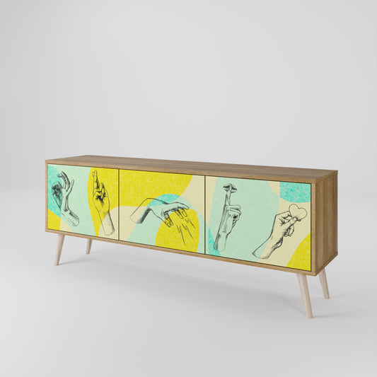 BODY LANGUAGE 3-Door TV Stand in Oak Effect