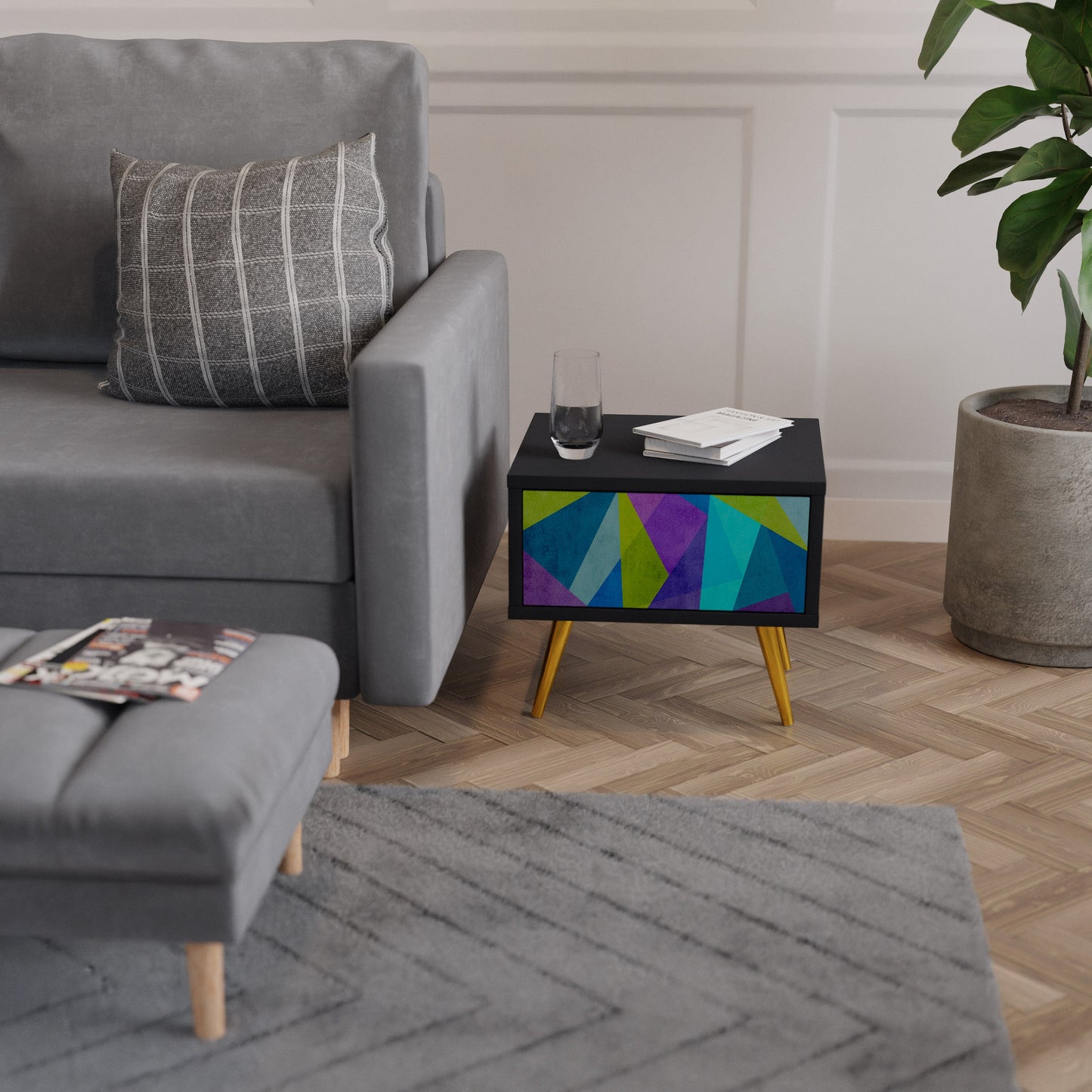 COLD SHOWCASE Nightstand in Black Finish