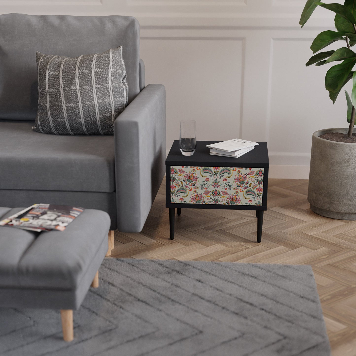 ORGANIC FOLKLORE Nightstand in Black Finish