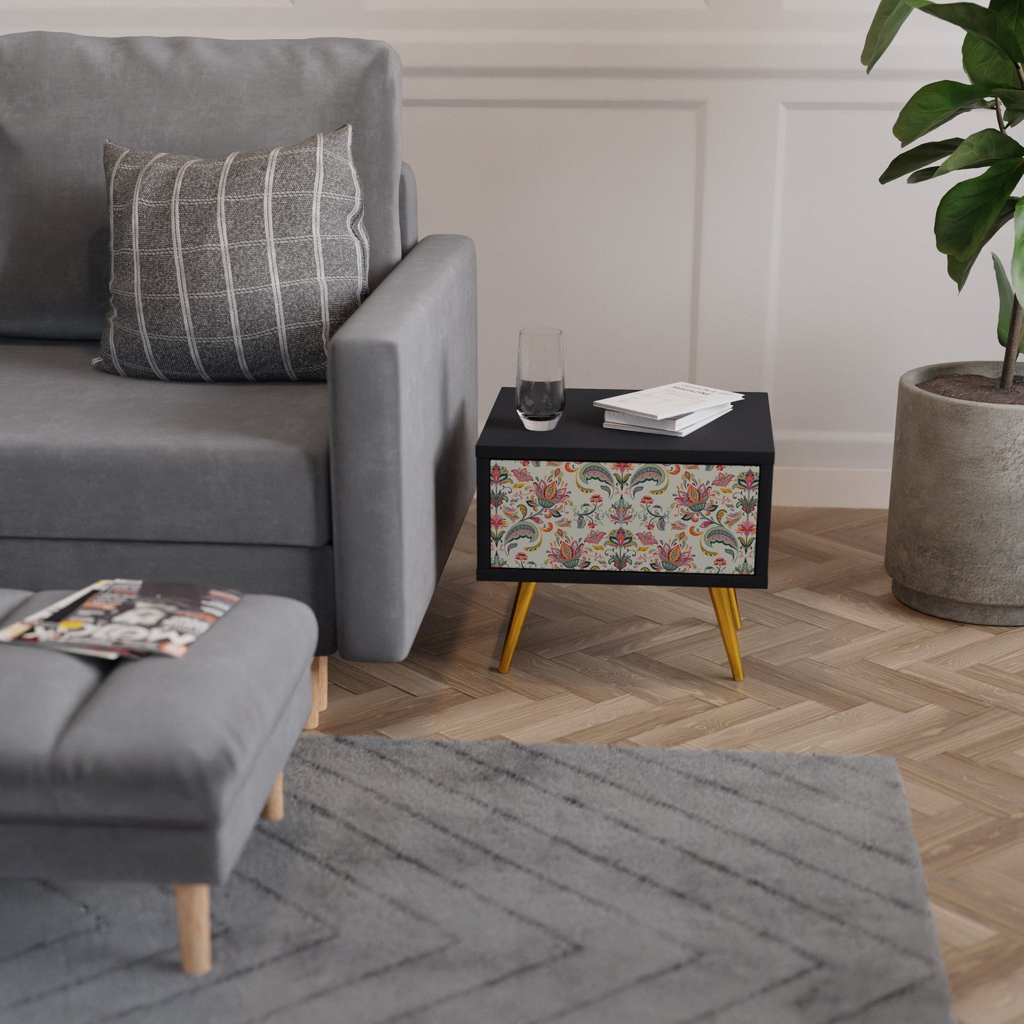 ORGANIC FOLKLORE Nightstand in Black Finish