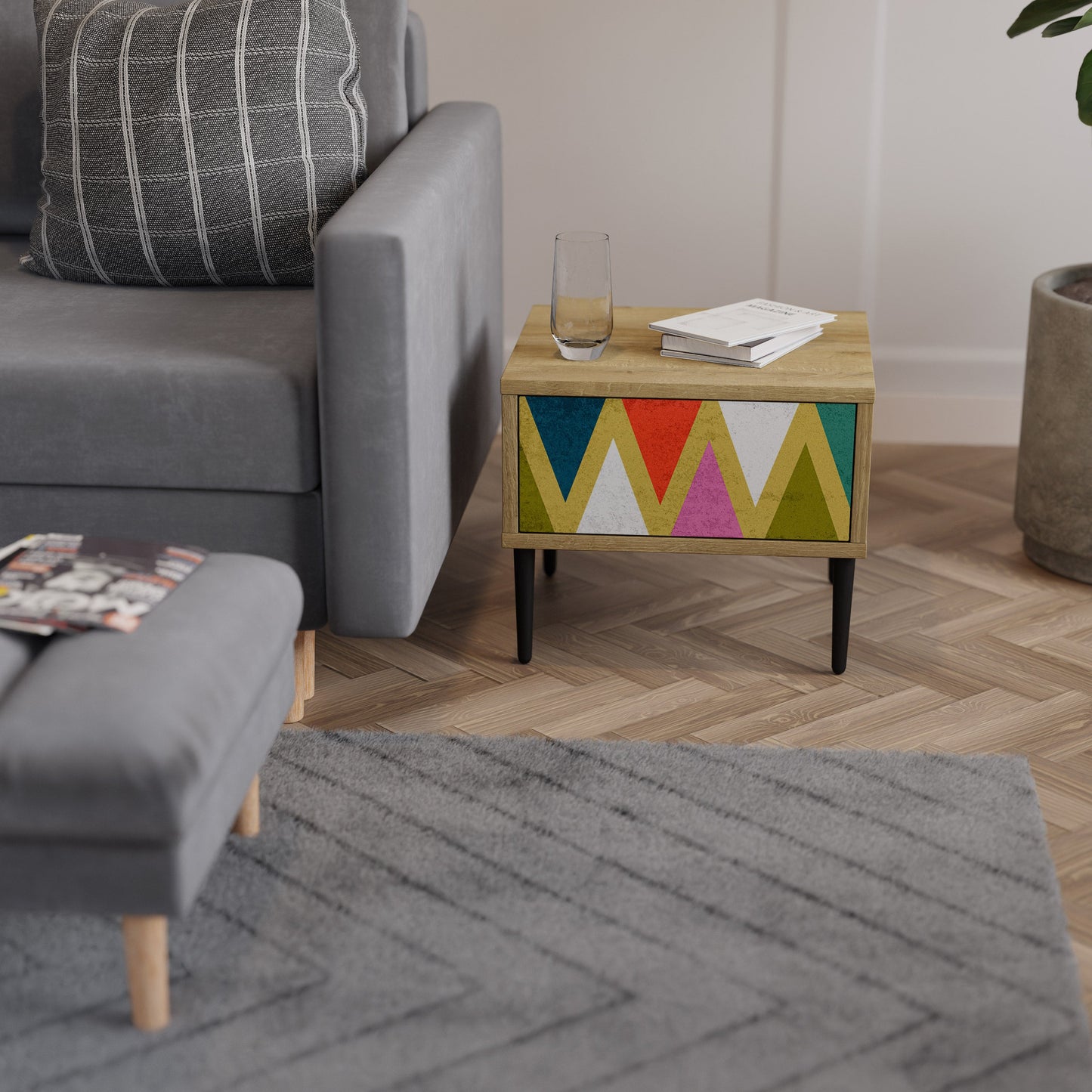 Comodino TRIANGOLI COLORATI in effetto rovere