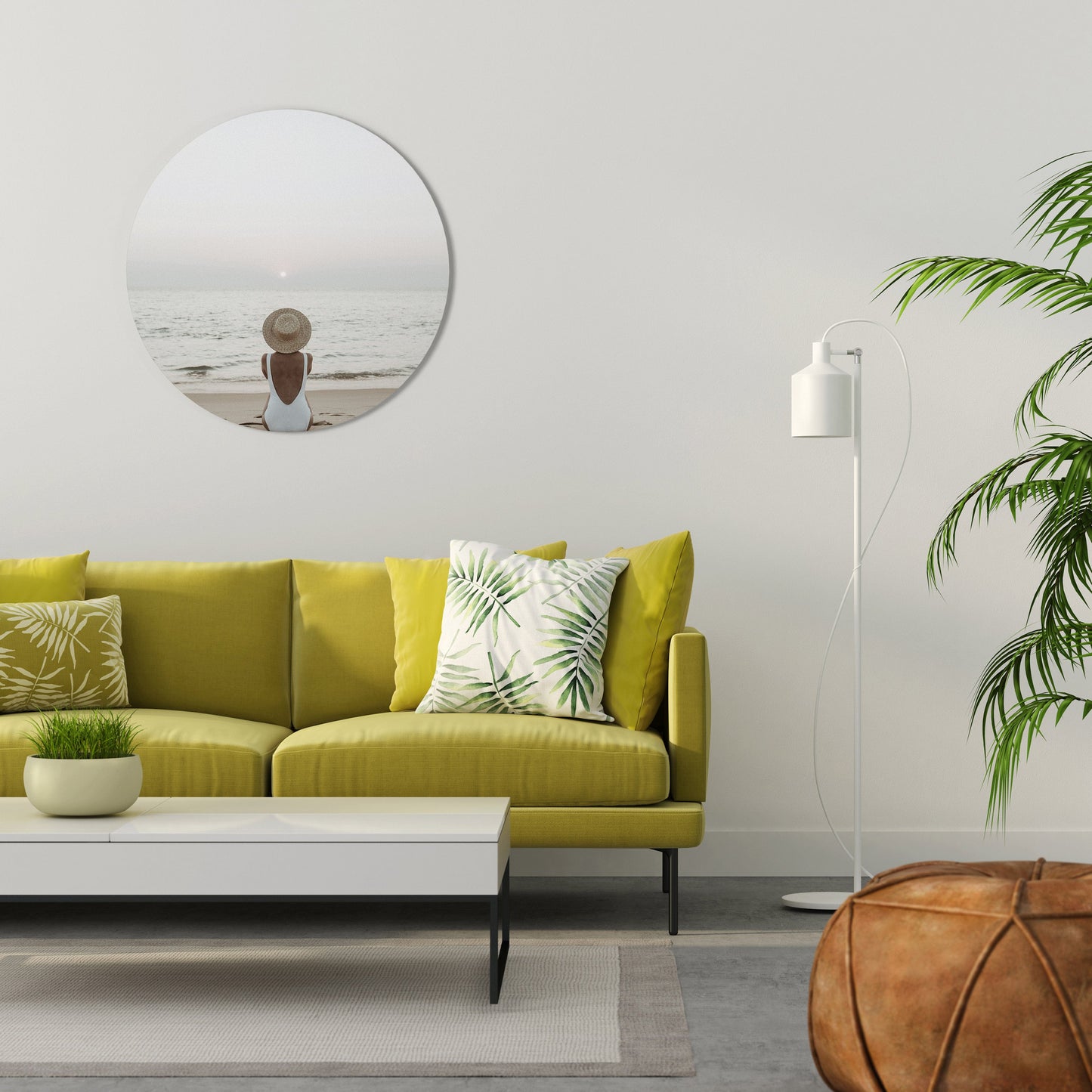 SAND AND SOLITUDE Round Wall Art