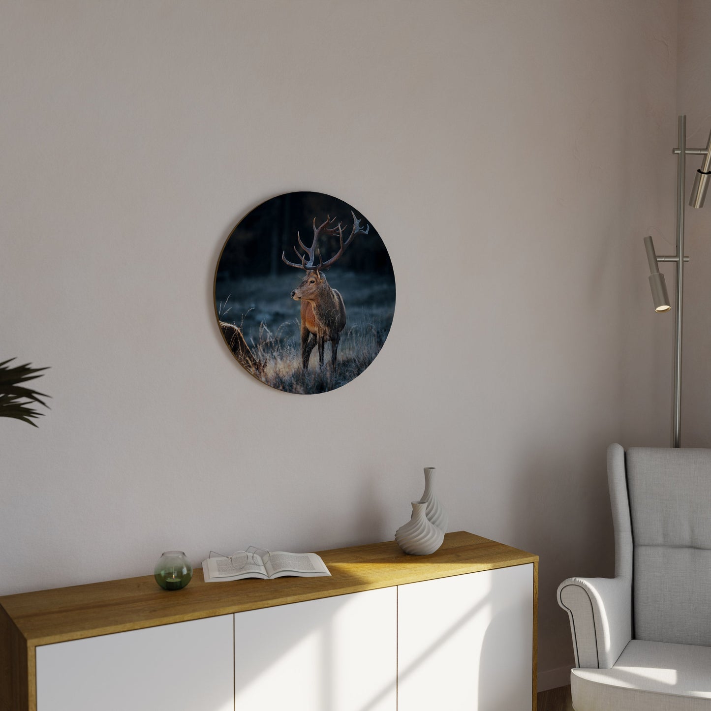 Decorazione murale rotonda con corna di cervo