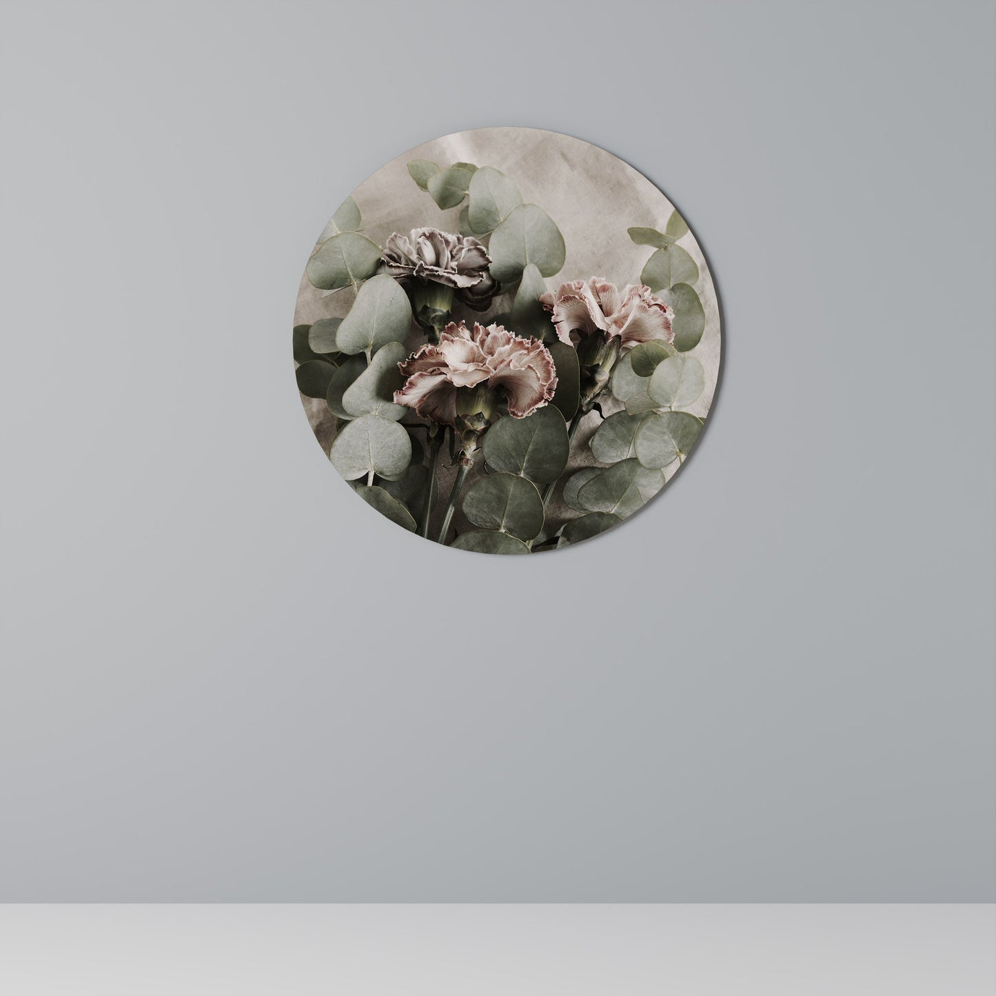 LINEN CLOVES Round Wall Art