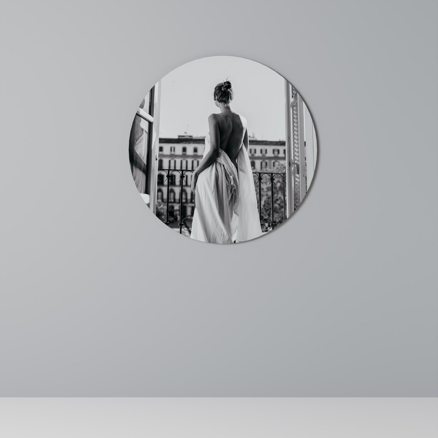 DRESS OF DREAMS Round Wall Art