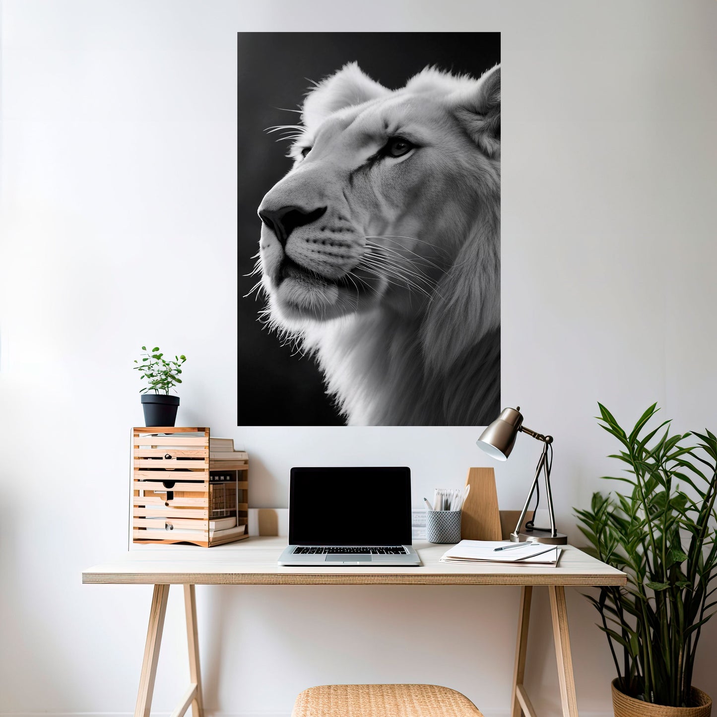 Poster verticale staccabile e attaccabile "WHISPERS OF MAJESTY"