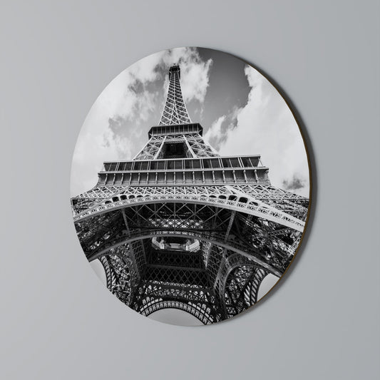 TIMELESS EIFFEL PERSPECTIVE Round Wall Art