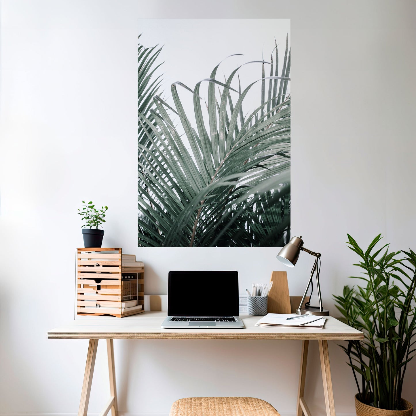 Poster verticale staccabile e attaccabile "PALM WHISPERS"
