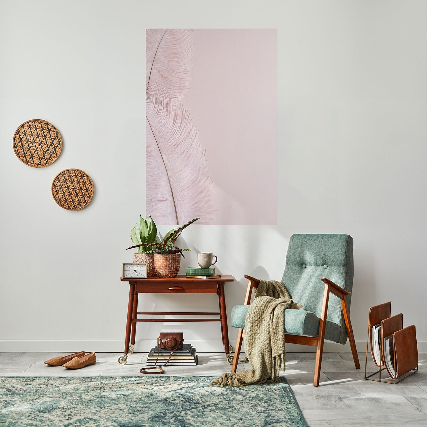 Poster verticale staccabile e attaccabile "WHISPERING PINK FEATHERS"