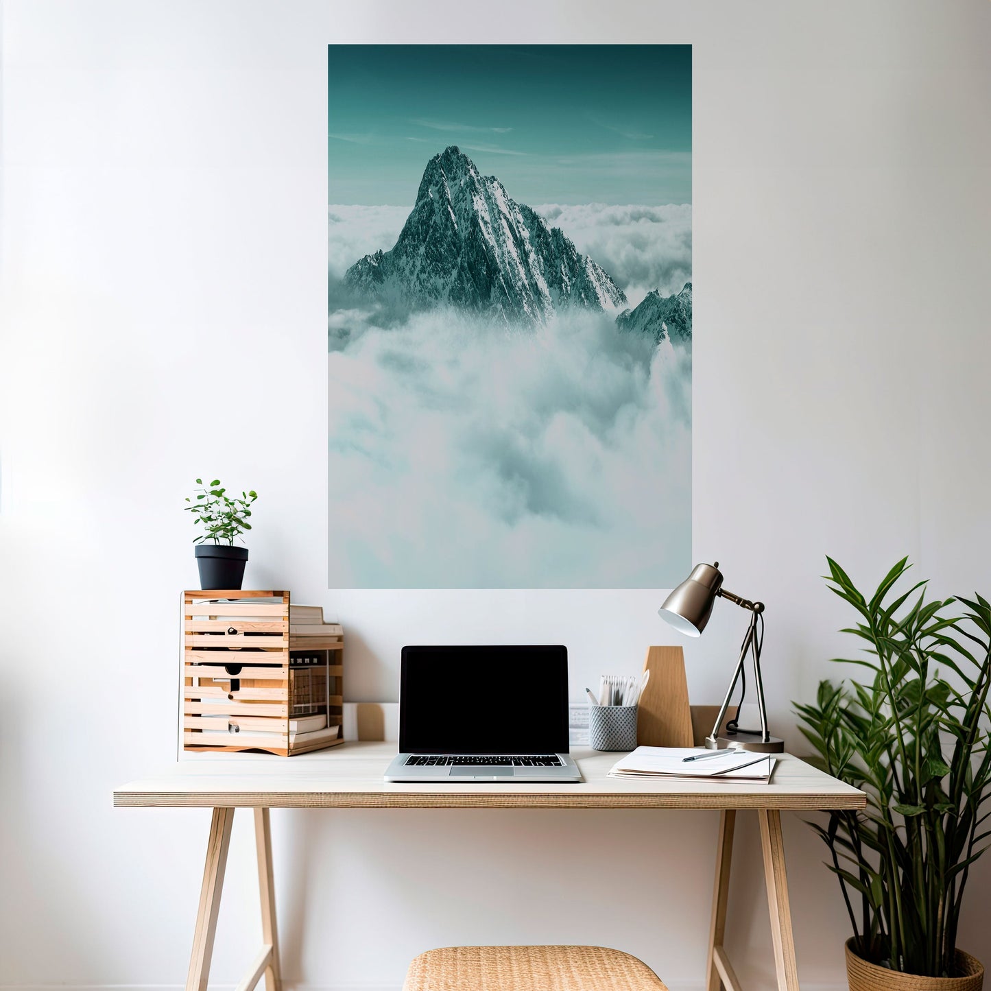 Poster verticale staccabile e attaccabile CLOUD-KISSED PEAK