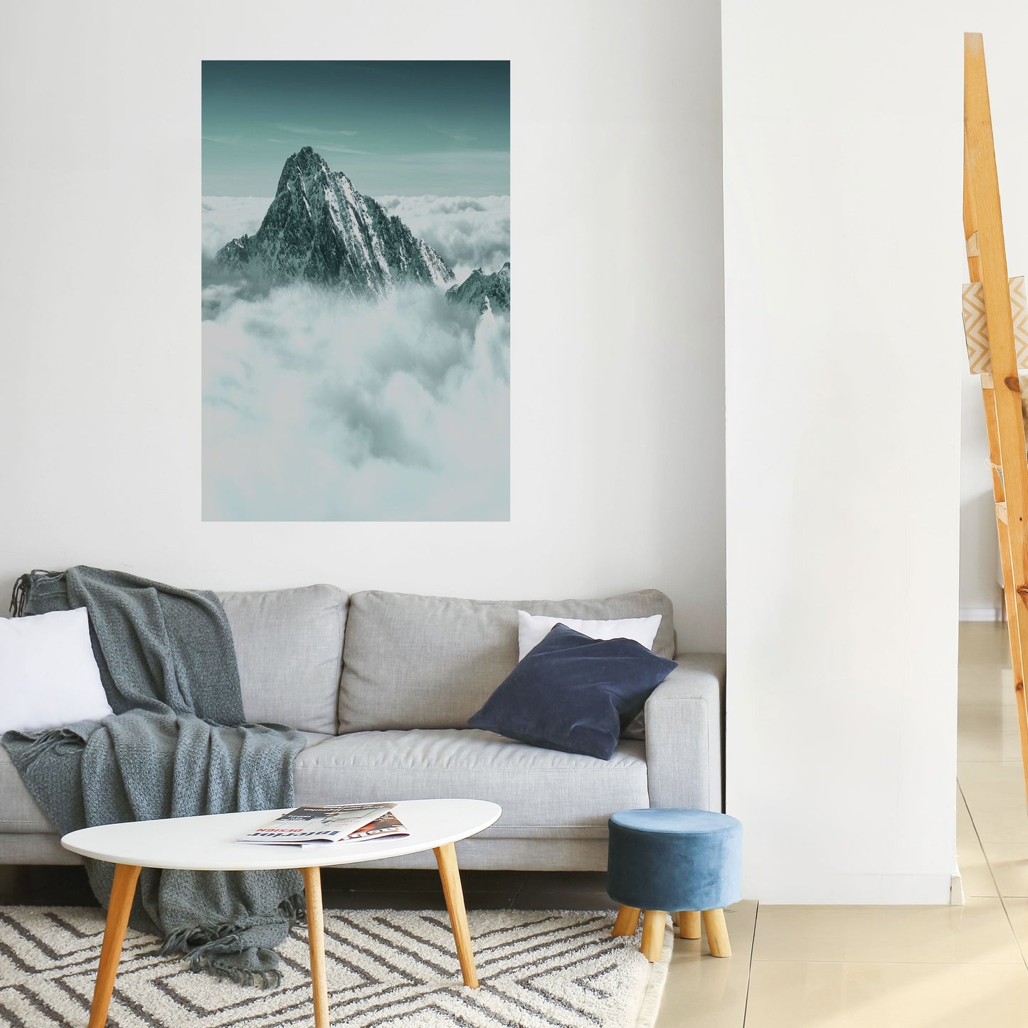 Poster verticale staccabile e attaccabile CLOUD-KISSED PEAK