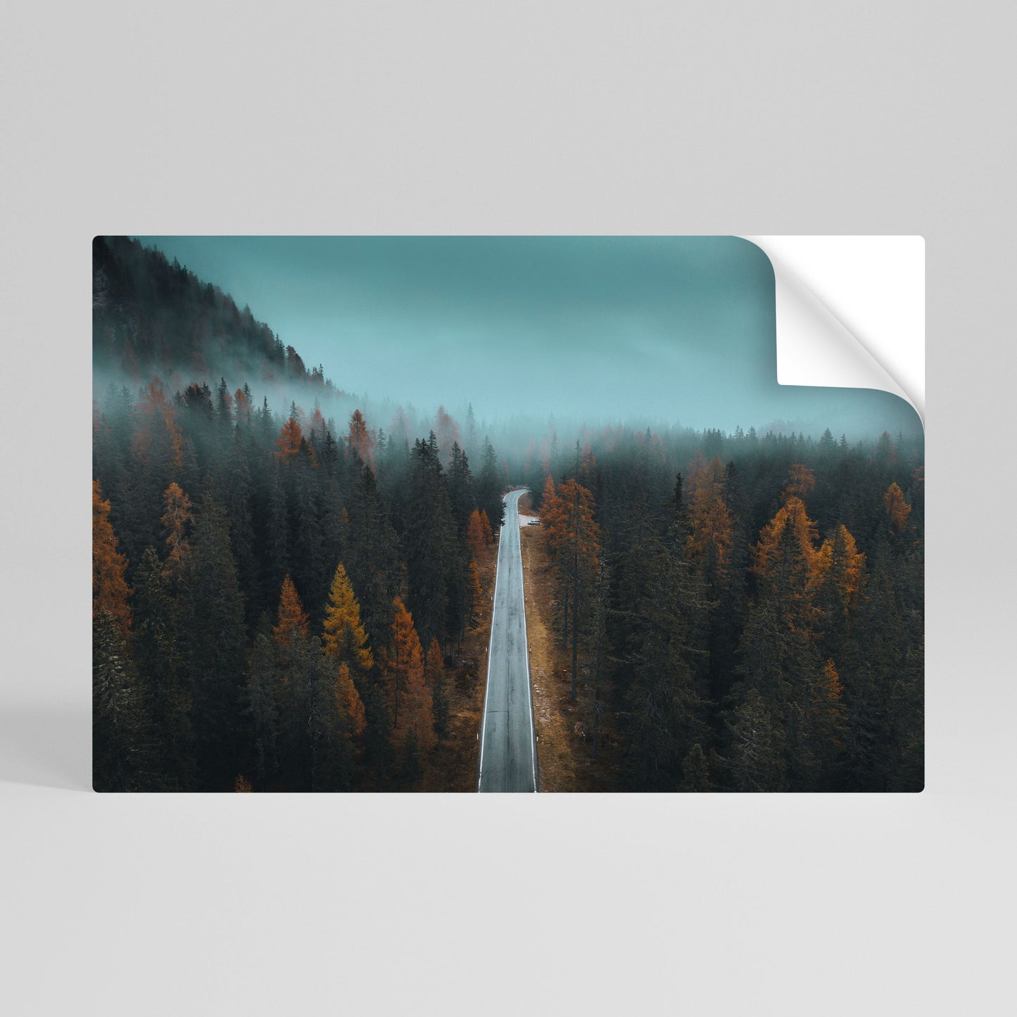 SERENE ROADWAY ESCAPE Poster orizzontale staccabile e attaccabile