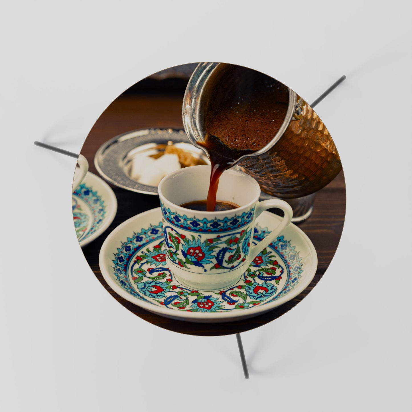 LA TRADIZIONE IN TAZZA Tavolino da caffè 60