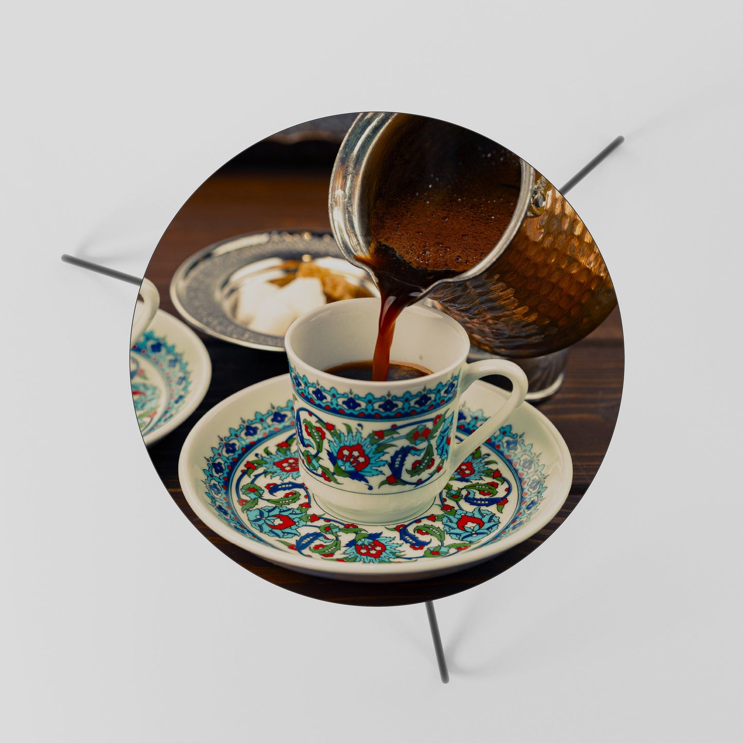 LA TRADIZIONE IN TAZZA Tavolino da caffè 60