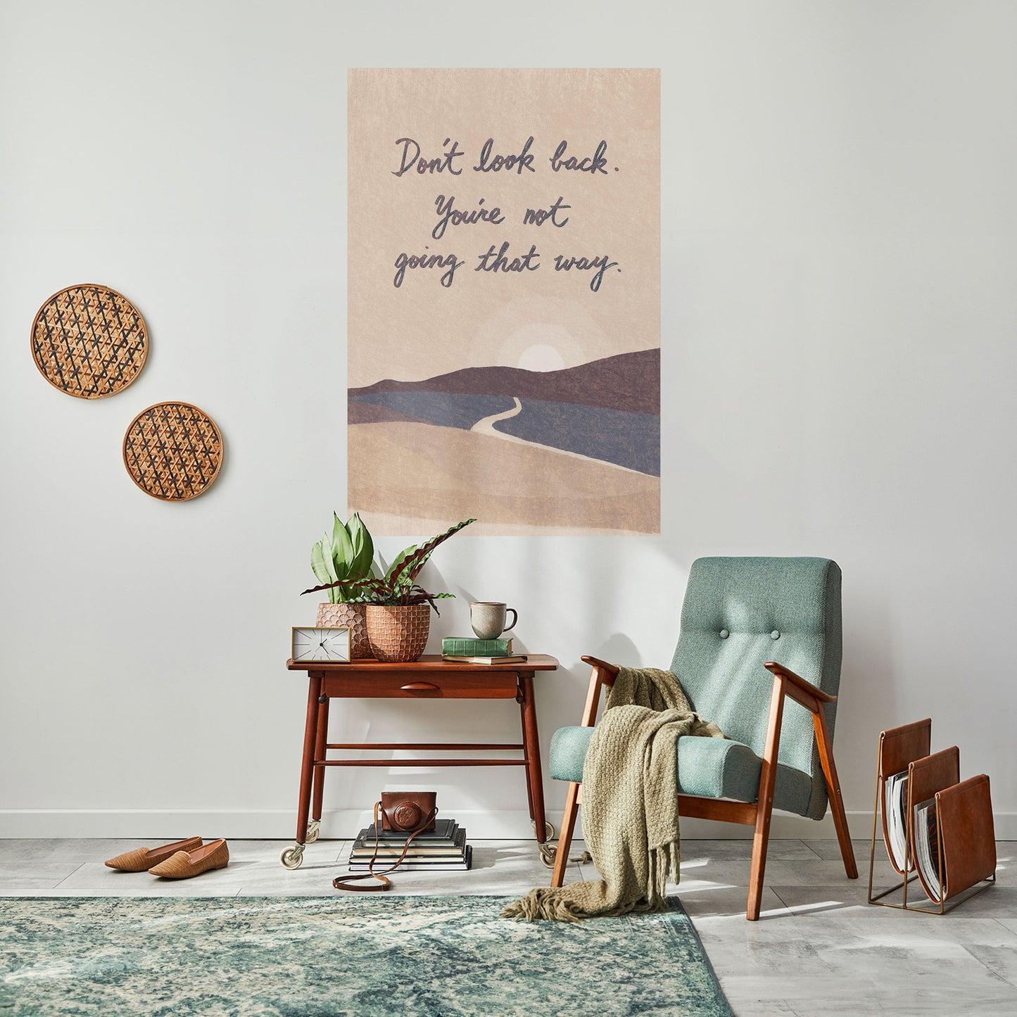 NON GUARDARTI INDIETRO Poster verticale staccabile e attaccabile
