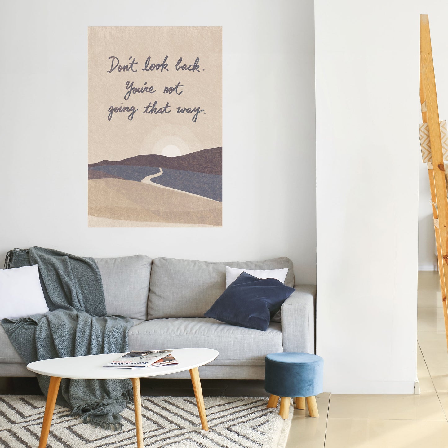 NON GUARDARTI INDIETRO Poster verticale staccabile e attaccabile