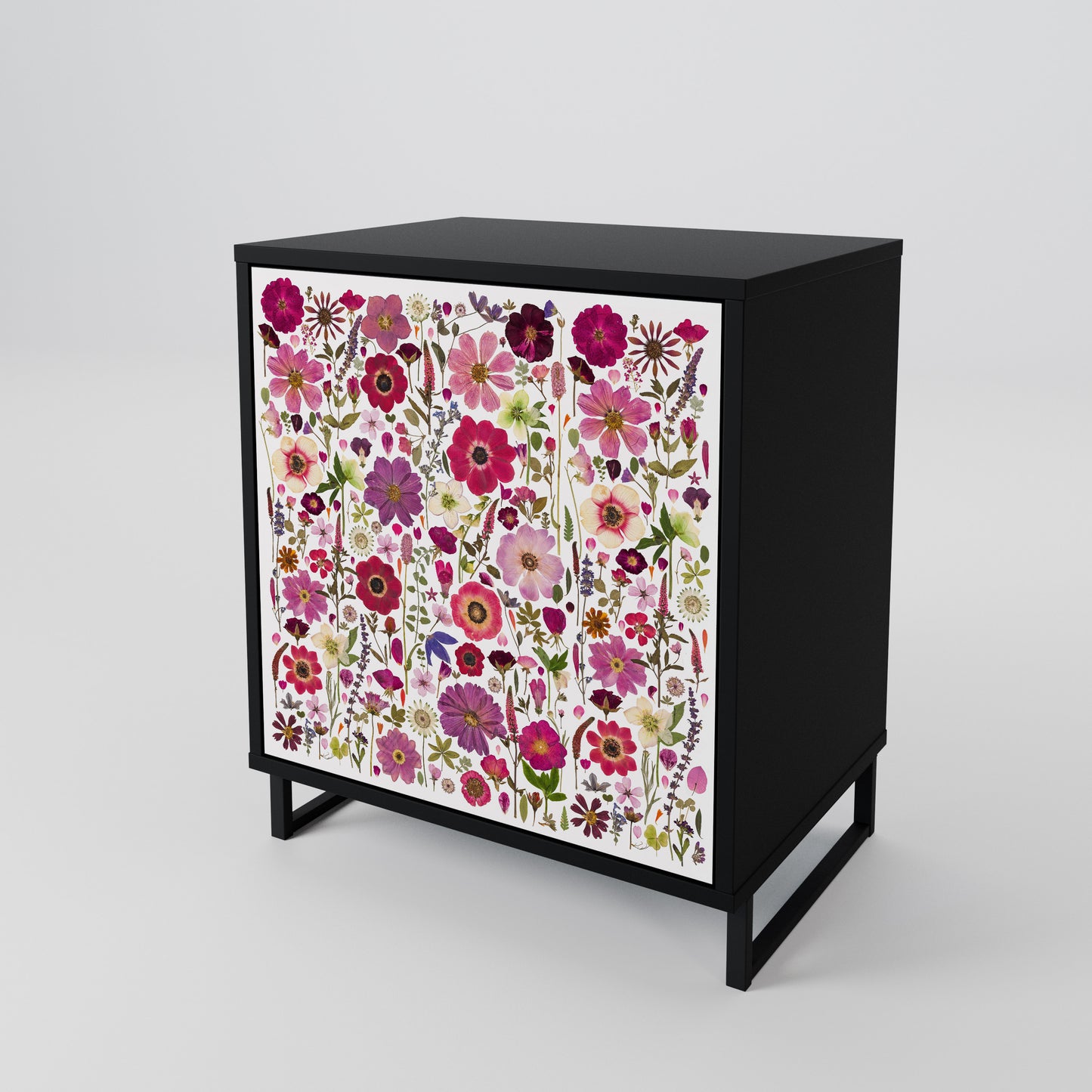 PETAL GARDEN 1-Door Sideboard in Black Finish