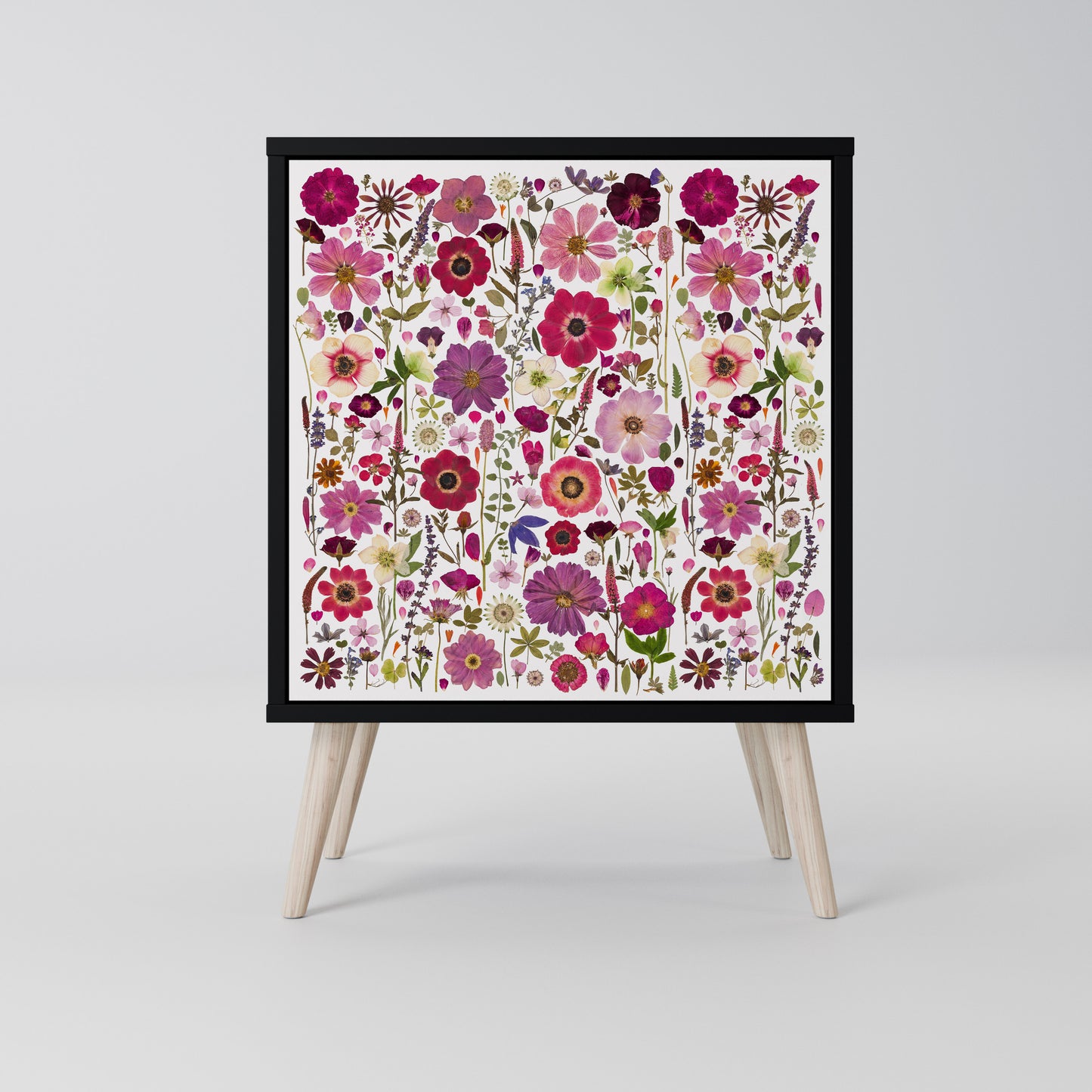 PETAL GARDEN 1-Door Sideboard in Black Finish