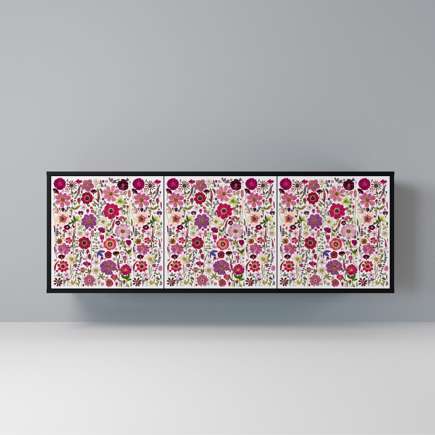 PETAL GARDEN 3-Door Sideboard in Black Finish