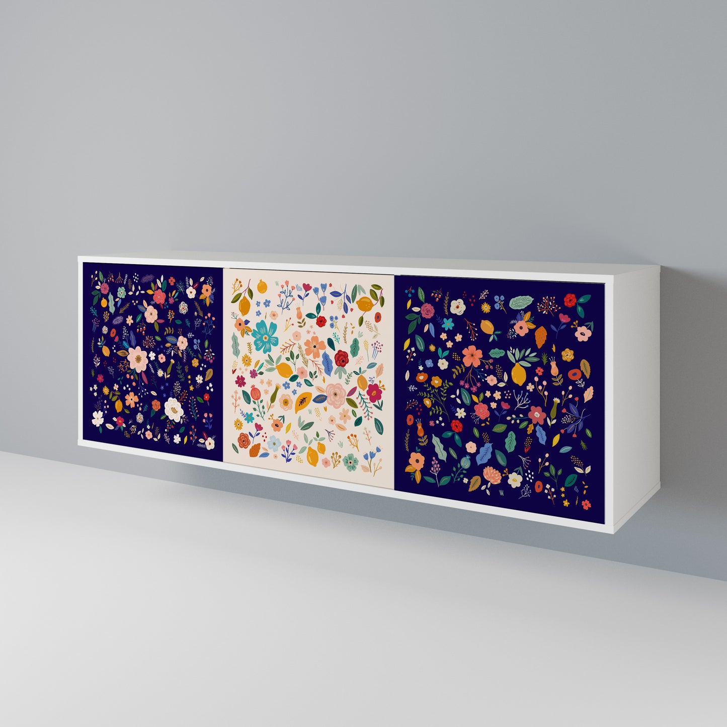 FLORAL COMBINATION Madia a 3 Ante in Finitura Bianca