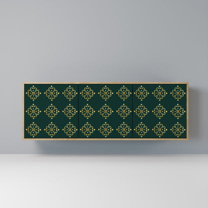 ROYAL MEDALLION 3-Door Sideboard in Oak Effect
