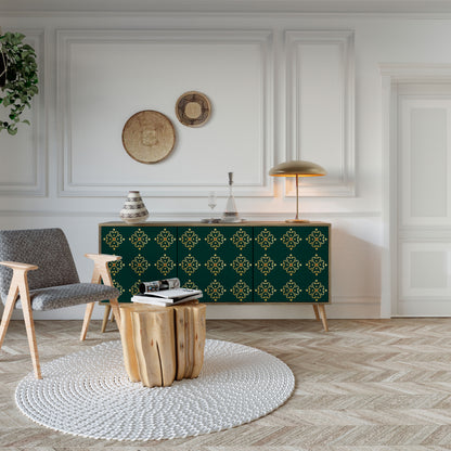 ROYAL MEDALLION 3-Door Sideboard in Oak Effect