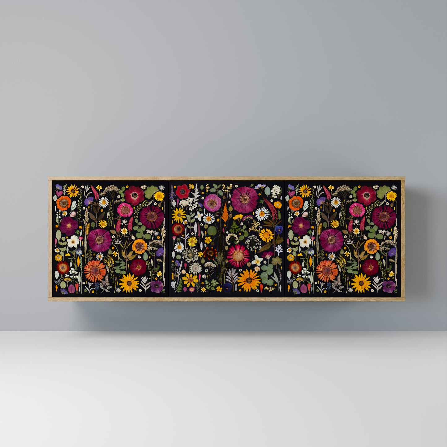 MIDNIGHT GARDEN 3-Door Sideboard in Oak Effect