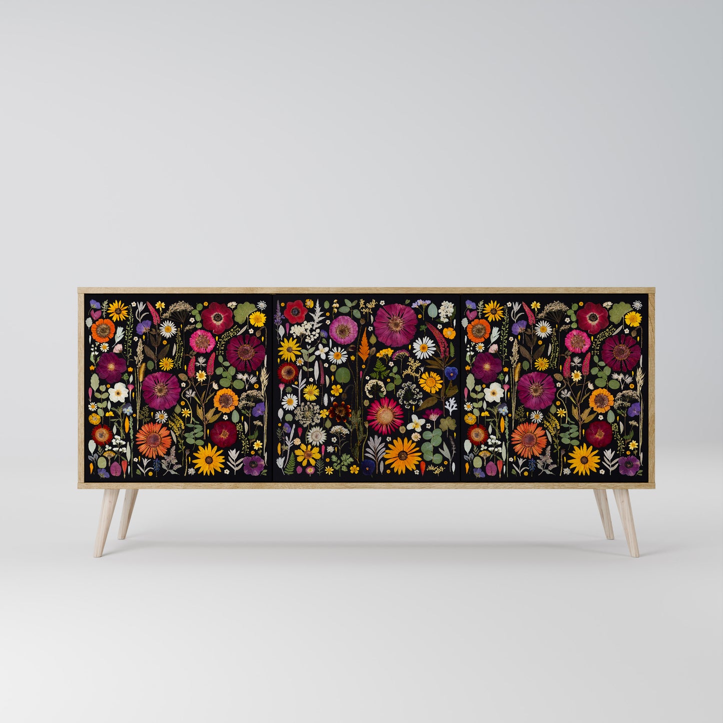 MIDNIGHT GARDEN 3-Door Sideboard in Oak Effect