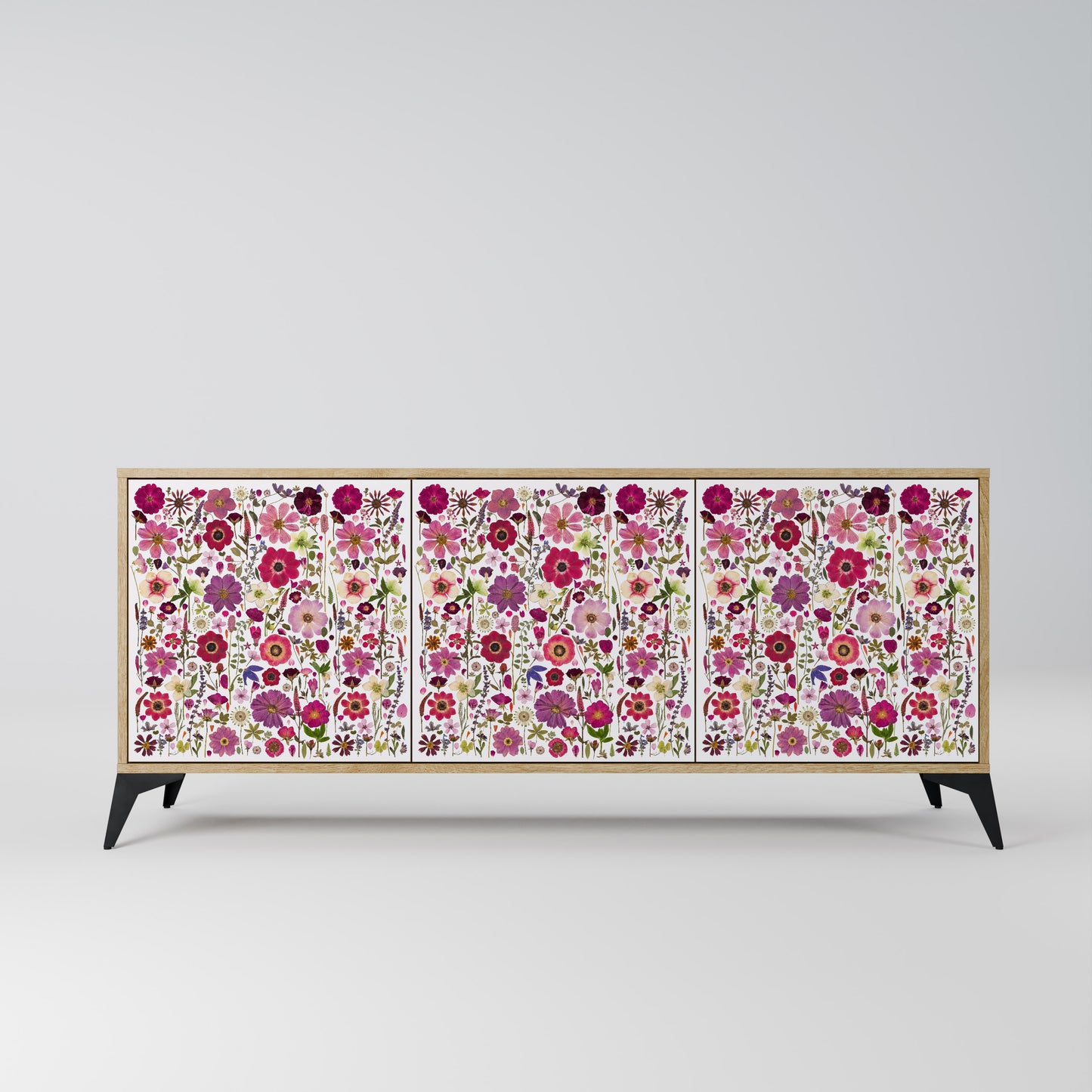PETAL GARDEN 3-Door Sideboard in Oak Effect
