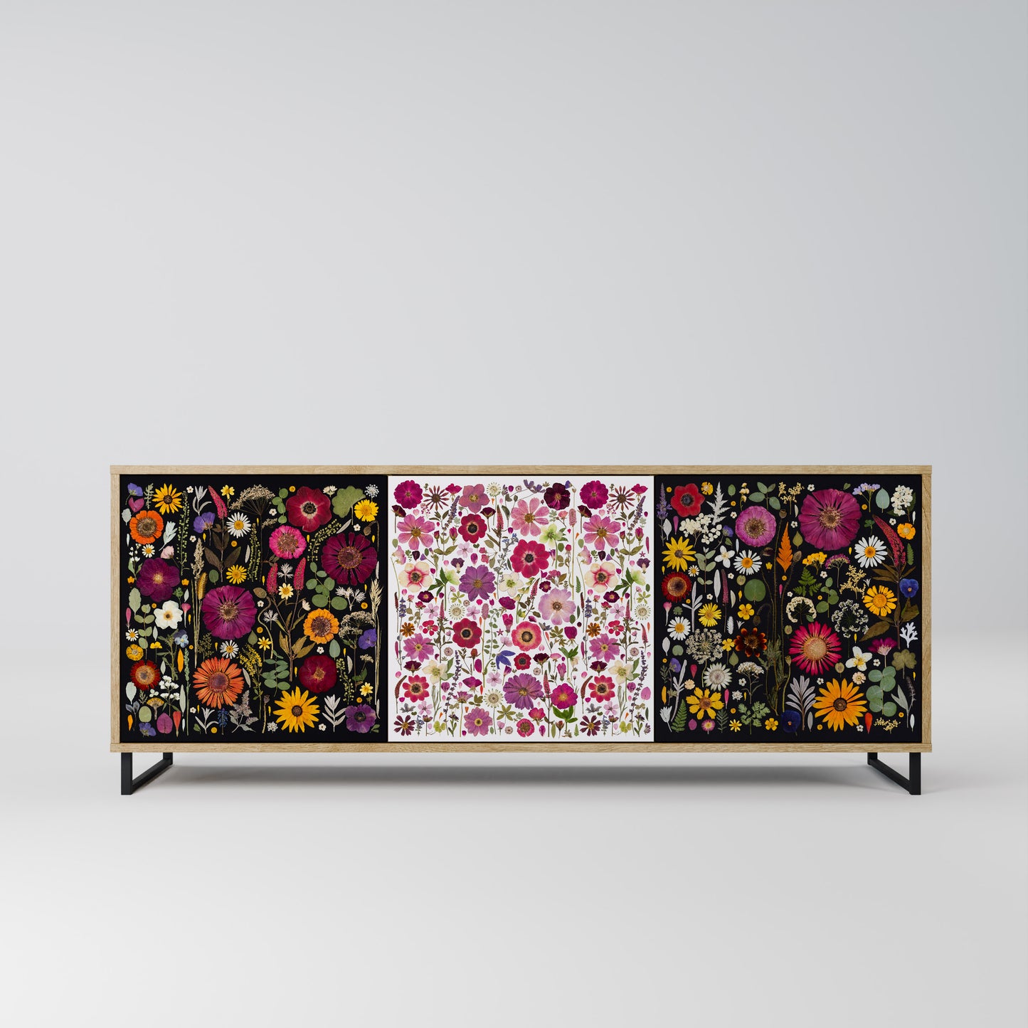 DAYNITE GARDEN 3-Door Sideboard in Oak Effect