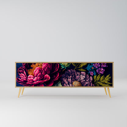 BLOOMING ELEGANCE 3-Door TV Stand in Oak Effect