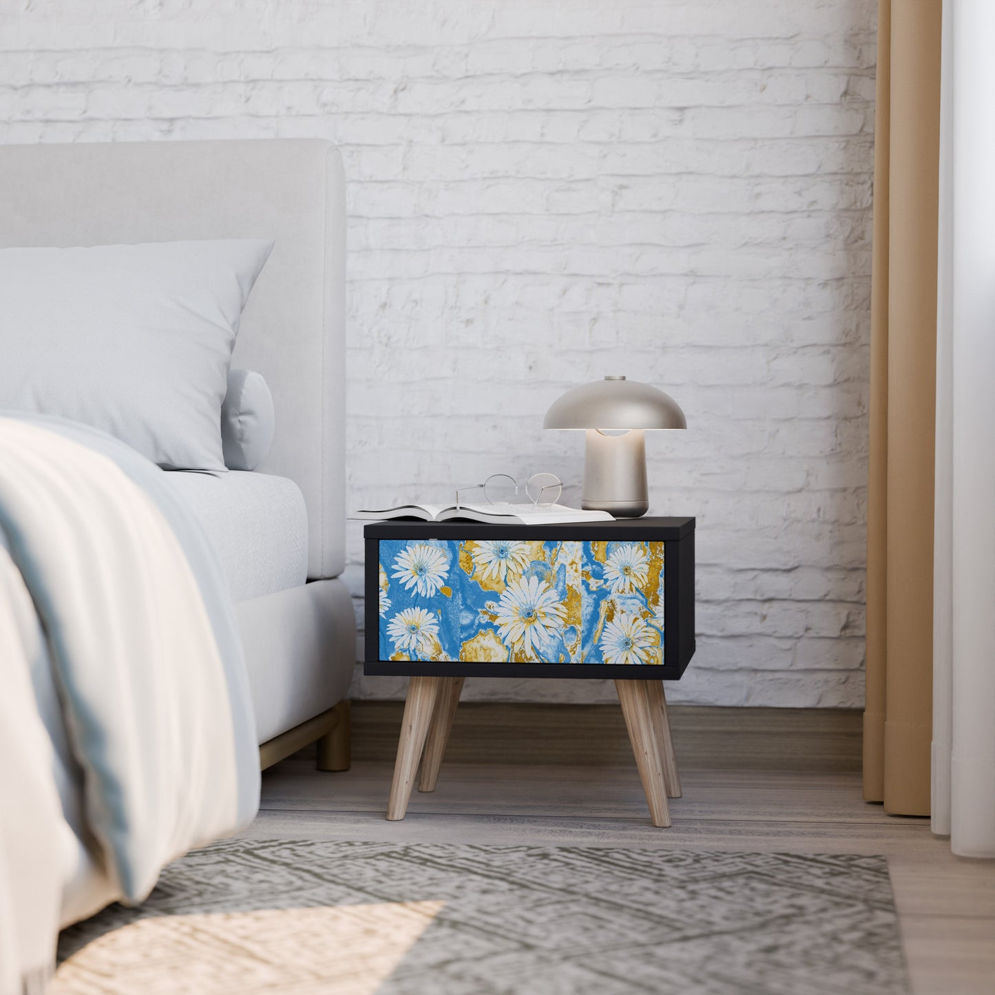 DAISY LUXE Nightstand in Black Finish