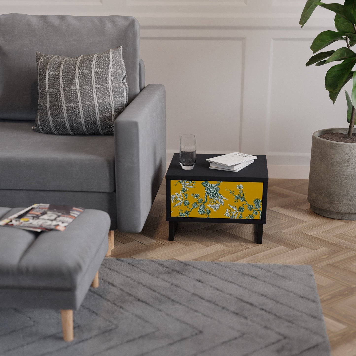 YELLOW CHINOISERIE Nightstand in Black Finish