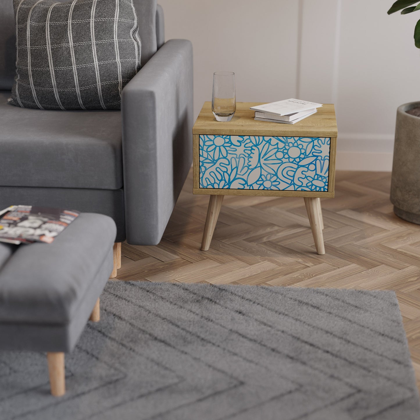 BLOOMY MORNING Nightstand in Oak Effect