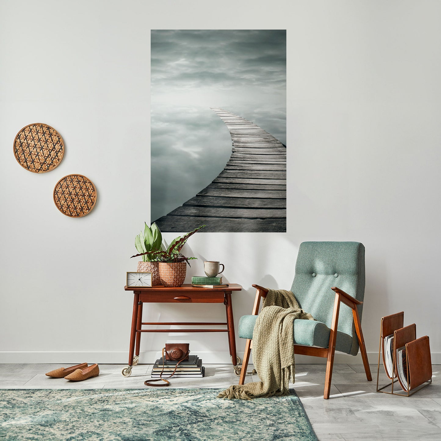 Poster verticale staccabile e attaccabile "Whispering Pathways"