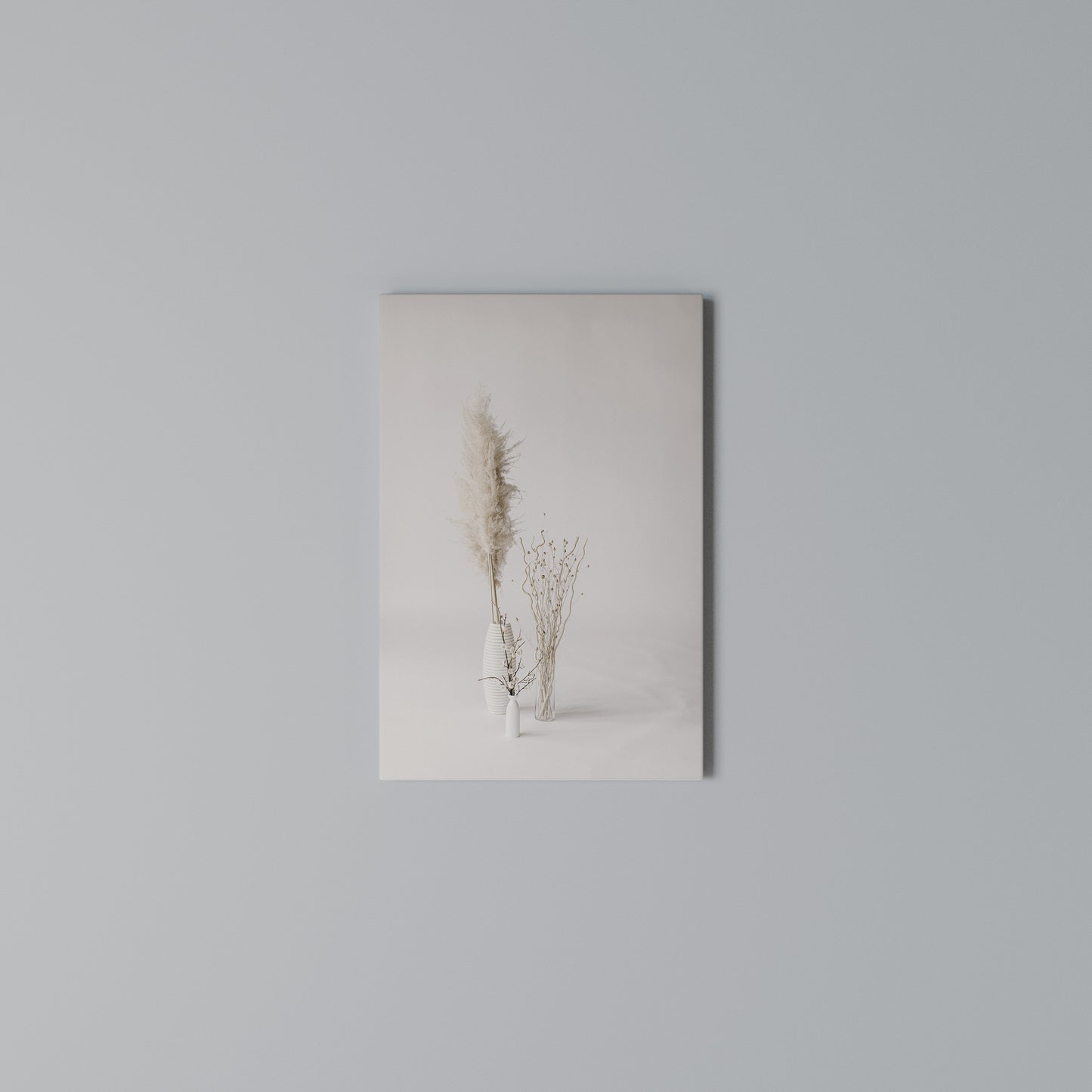WHISPERING VASES Stampa su Tela Verticale