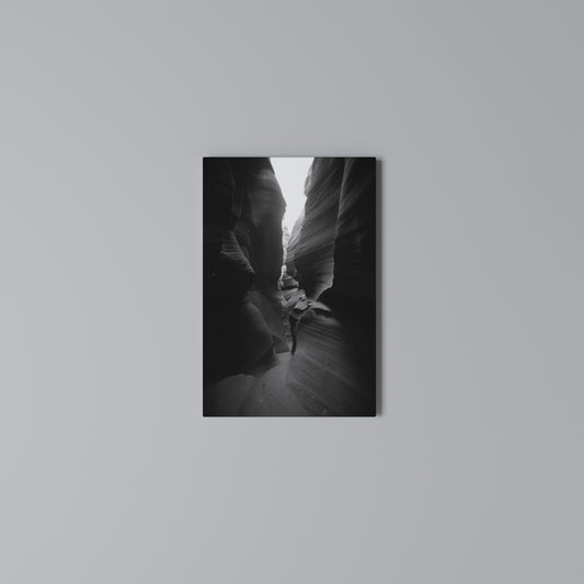 TIME'S WHISPERING CANYON Stampa su Tela Verticale