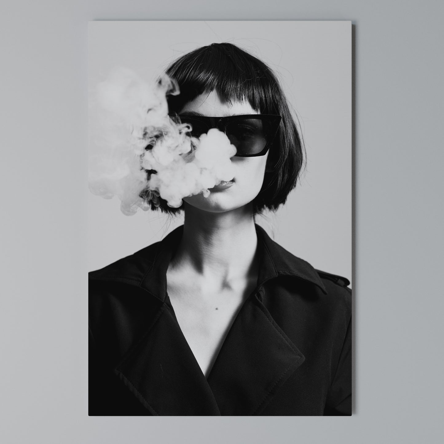 SMOKY BELLE Stampa su Tela Verticale