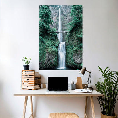 Poster verticale staccabile e attaccabile "MYSTICAL WATERSCAPE BRIDGE"