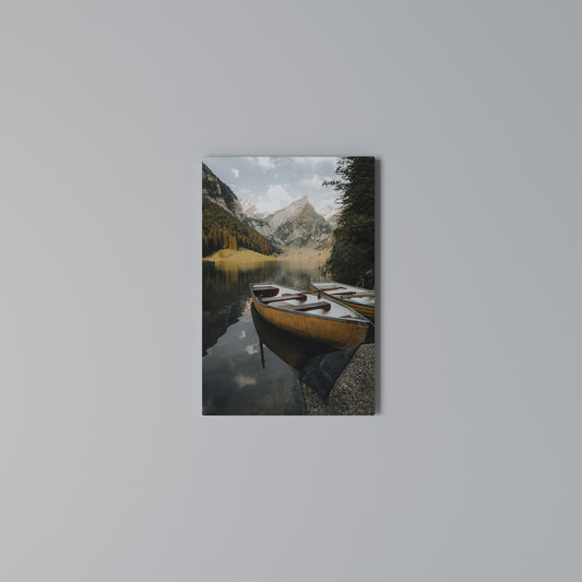 TRANQUIL LAKE JOURNEY Stampa su Tela Verticale