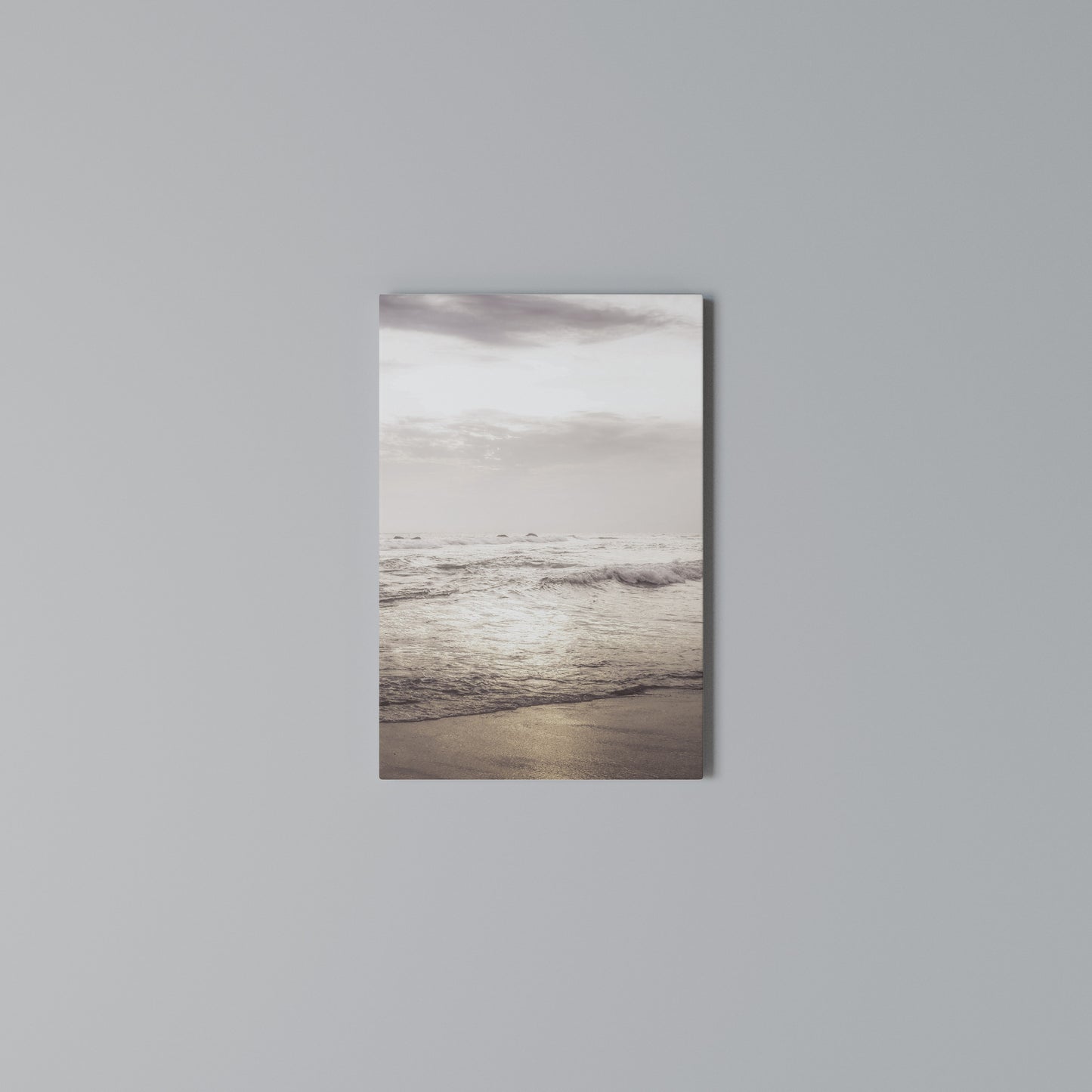 WHISPERS OF THE OCEAN Stampa su Tela Verticale