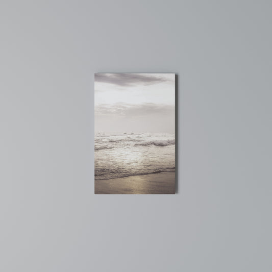 WHISPERS OF THE OCEAN Stampa su Tela Verticale