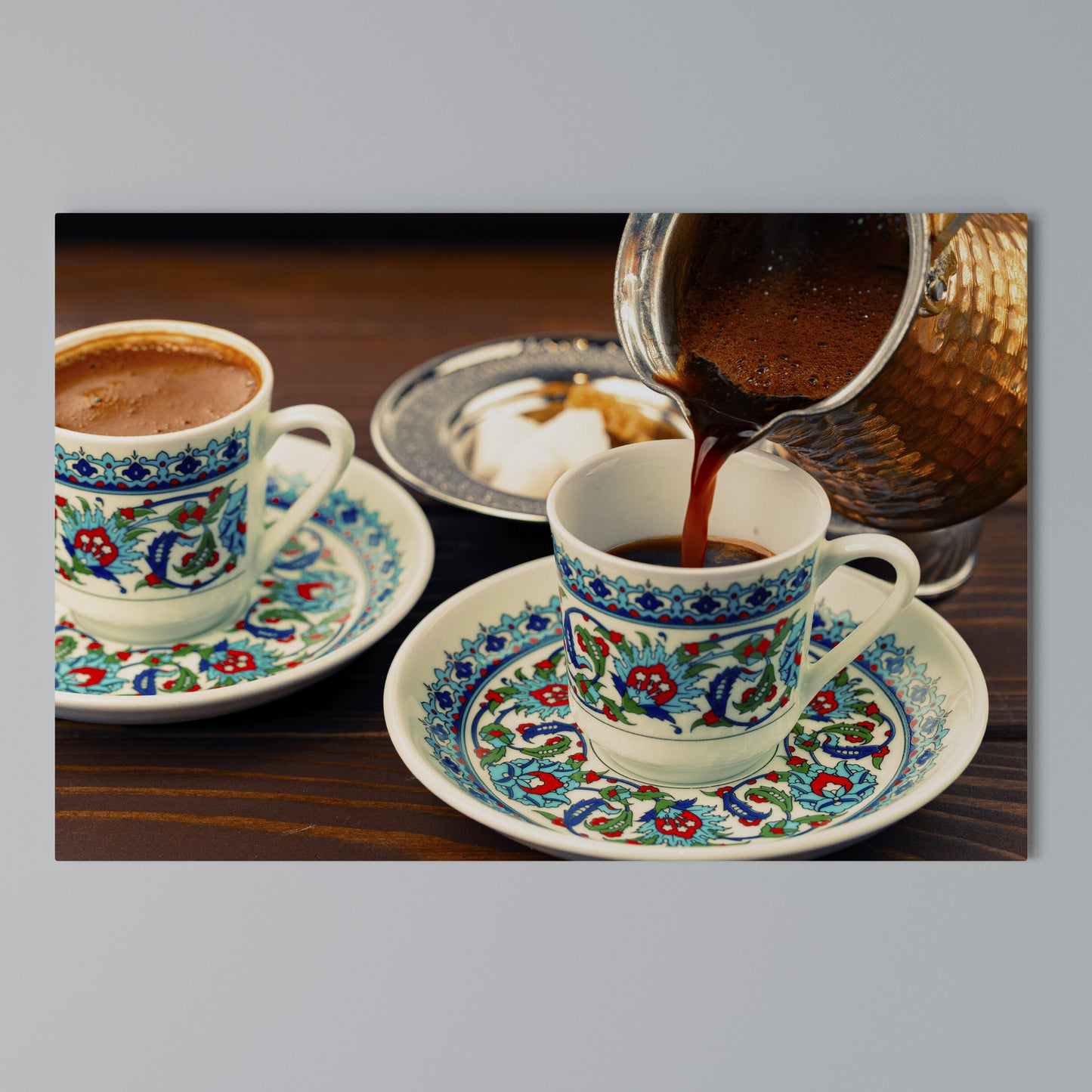 TRADITION IN A CUP Stampa su tela orizzontale