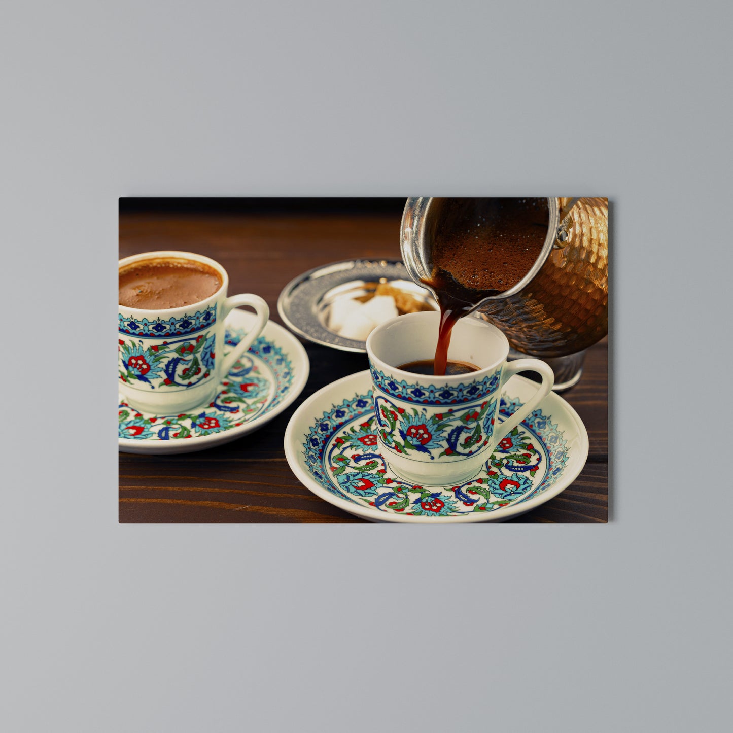 TRADITION IN A CUP Stampa su tela orizzontale