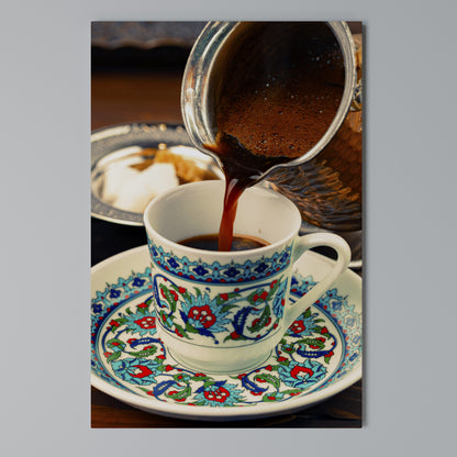 TRADITION IN A CUP Stampa su Tela Verticale