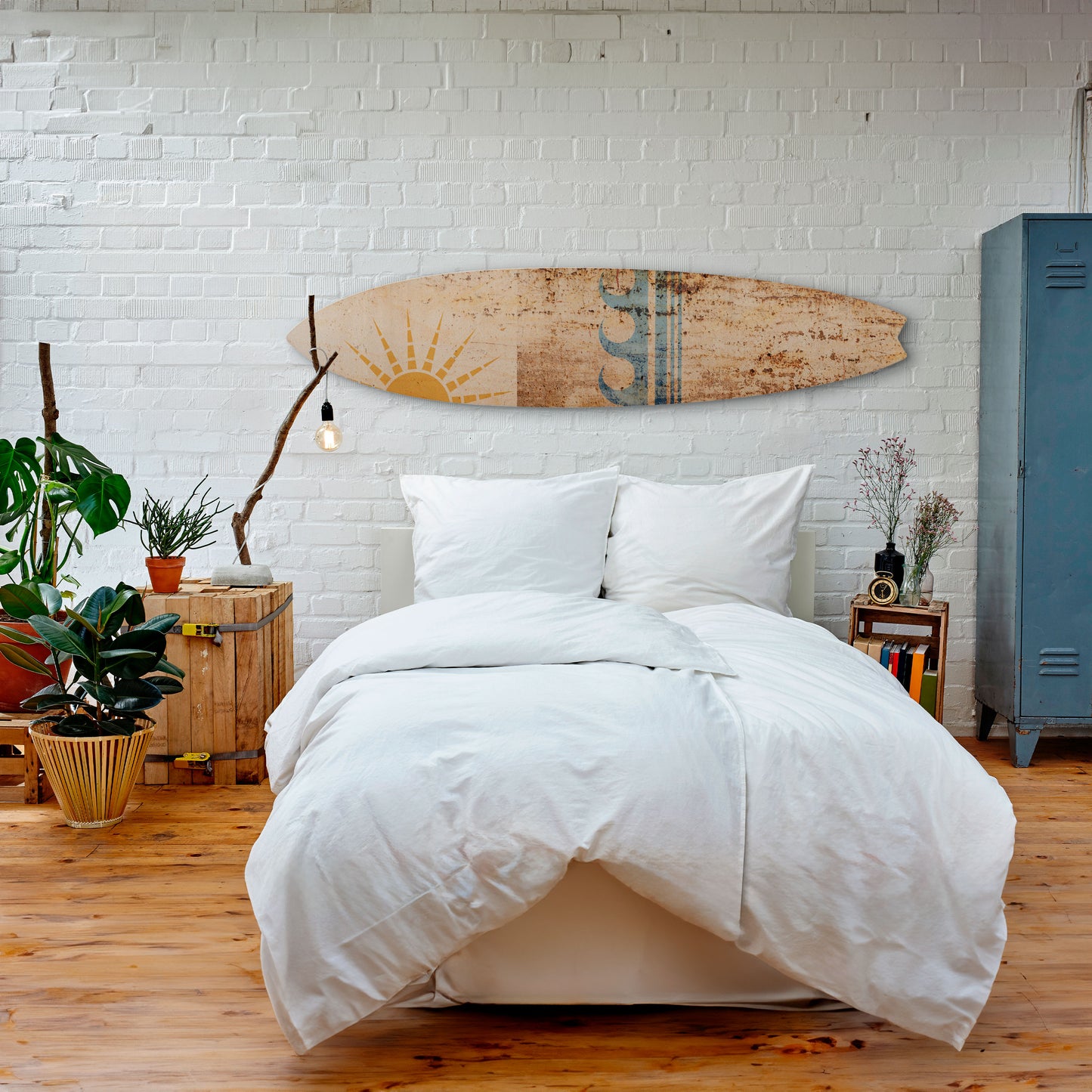 SUN-KISSED WAVES Tavola da surf decorativa in compensato